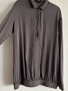 Marie Saint Pierre Equleus Stretch Silk blouse with Pleated Details